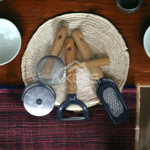 axesso MADAME COCO 4'lü Mutfak Seti ( Mini Rende - Mini Soyacak - Pizza Kesici - Süzgeç )